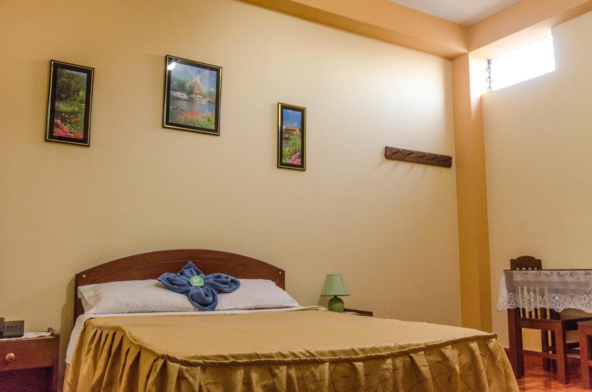 פוארטו מלדונדו La Torre Inn חדר תמונה