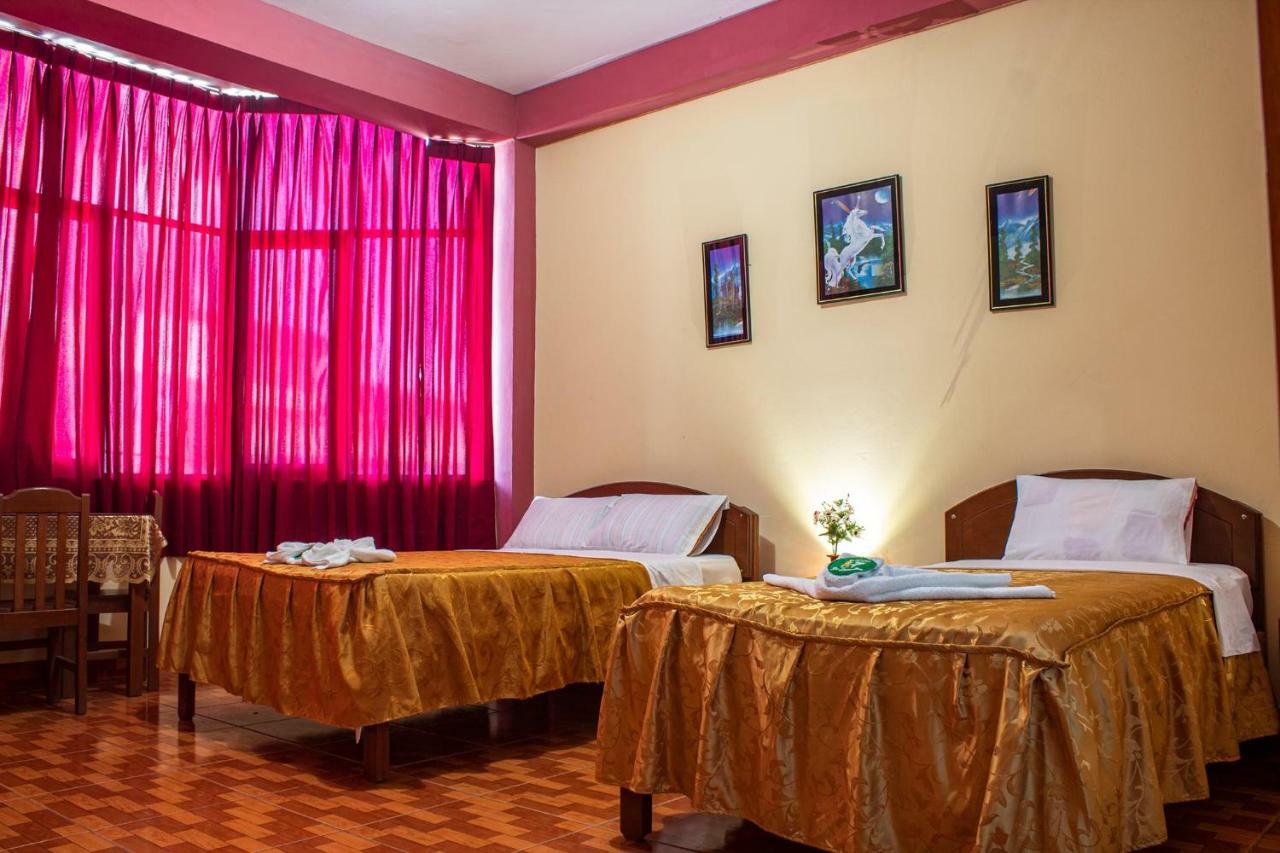 פוארטו מלדונדו La Torre Inn מראה חיצוני תמונה
